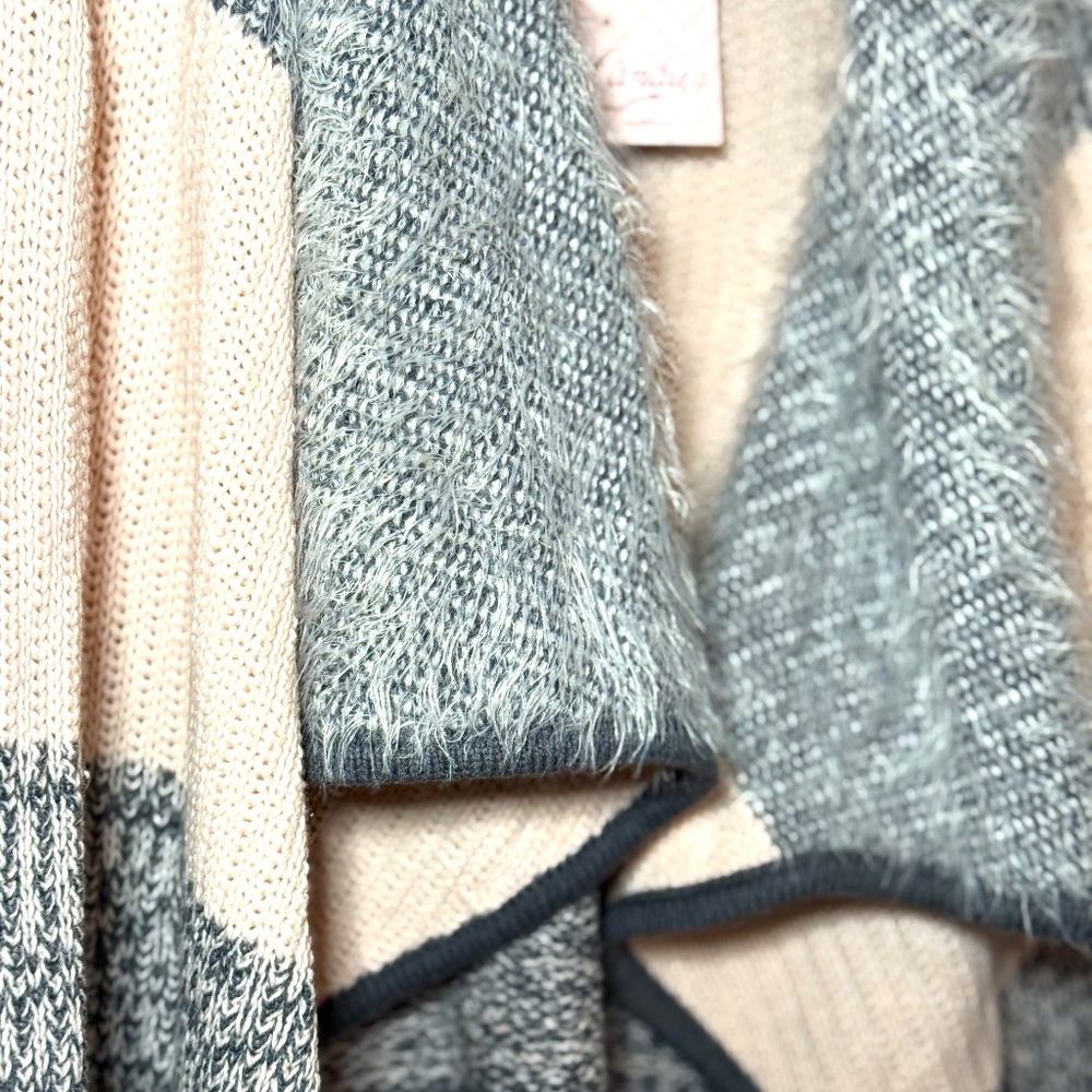NWT Candies Open Front Knit Cardigan Sweater - Picture 3 of 7